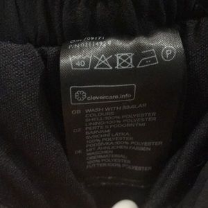 H&M Skirts - A line, pleated H&M black skirt, 10 H&M Skirts - A line, pleated H&M black skirt, 10